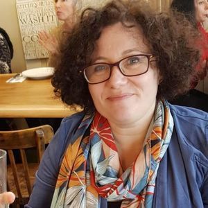 Meet your Posher, Irena